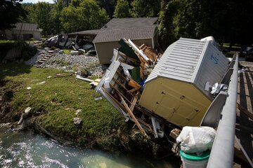 Inundaciones en Tennessee: al menos 21 muertos y decenas de desaparecidos (Fuente: AFP)