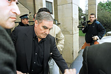 El reclamo para que se le retire un honoris causa al dictador Emilio Massera (Fuente: Gustavo Mujica)