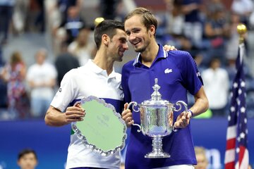 Medvedev, el elegido: se quedó con el US Open y dejó a Djokovic sin hazaña (Fuente: AFP)