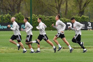 River, entre las dudas en el once inicial y los nuevos molinetes