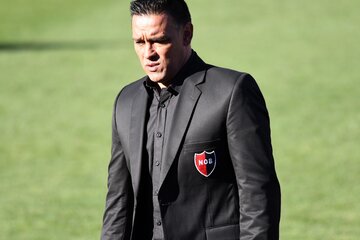 Newell's despidió a Gamboa y ahora apunta a Heinze o Berizzo (Fuente: Fotobaires)