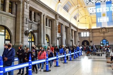 Verano 2022: en pocas horas se vendieron más de 14 mil pasajes de tren a Córdoba y Tucumán (Fuente: Télam)