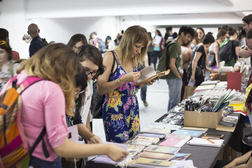 Feria de editoriales independientes en La Plata