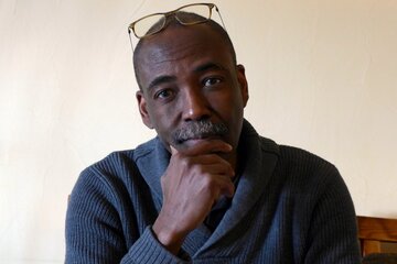 Mahamat-Saleh Haroun: "En Chad, las mujeres solas sufren una muerte social"