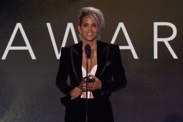 Critics' Choice Awards: el emotivo discurso de Halle Berry que hizo llorar a Lady Gaga