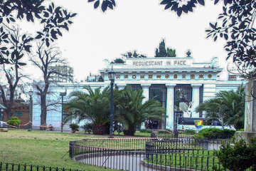 El Gobierno porteño cobrará entrada para ingresar al Cementerio de Recoleta 