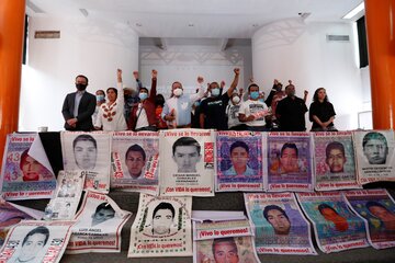 Un nuevo informe del caso Ayotzinapa pone a las Fuerzas Armadas en el centro de las sospechas (Fuente: EFE)