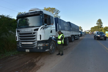 Gendarmería secuestró más de 89 toneladas de granos sin declarar