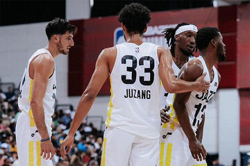 Bolmaro debutó en Utah Jazz, su nuevo equipo de la NBA | El cordobés aportó  cinco puntos en un partido de la Liga de Verano que se disputa en Las Vegas  | Página12