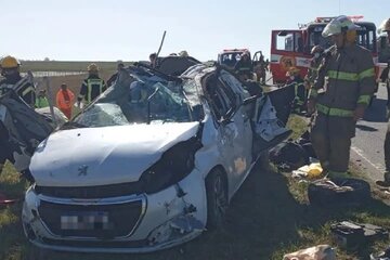 Tragedia en la ruta: dos amigas que regresaban de Pinamar murieron tras volcar el auto