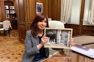 La historia detrás de la foto que H.I.J.O.S. le regaló a Cristina Kirchner