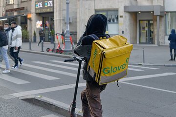 España: la millonaria multa a Glovo por no regularizar a más de 10.000 trabajadores