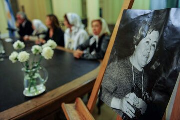 Hebe de Bonafini y Azucena Villaflor, siempre en la Plaza (Fuente: Télam)