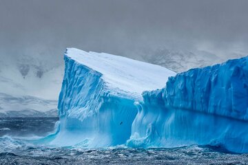 El iceberg tiene 1.550 km2 y se desprendió el domingo por la noche.