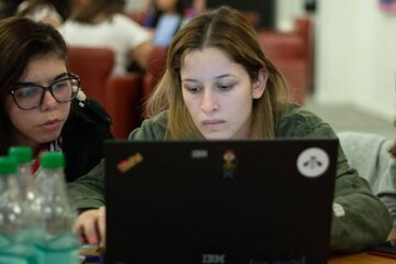 Otorgarán becas de estudio en soportes de tecnologías de la información