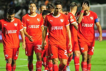 Independiente comenzó a pagar una deuda por este jugador - Todas las  noticias de Independiente - Soy Del Rojo