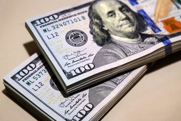 582984-dolar-2001
