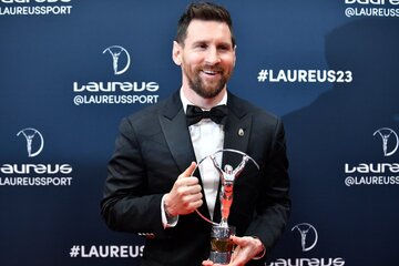 Lionel Messi y la Selección Argentina triunfaron en los Premios Laureus  (Fuente: AFP)