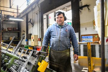 La historia de la ex Canale, fábrica recuperada: "Hasta soldamos los portones para que no se robaran las máquinas"