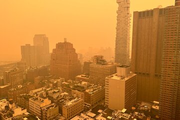 Nueva York, Estados Unidos, quedó cubierta por una enorme nube de humo proveniente de los incendios forestales de Canadá. (Foto: @EmmaHitchcocked)