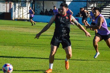 Talleres igualó con San Miguel en el partido de ida por el ascenso