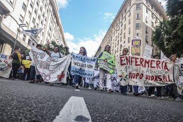 La Cámara ratificó el fallo que ordenó la equiparación salarial de la enfermería (Fuente: Dafne Gentinetta)