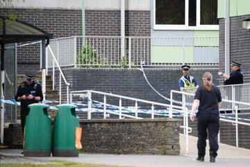 Gales: una adolescente apuñaló a dos profesores y un alumno en una escuela (Fuente: AFP)