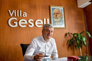 Gustavo Barrera, intendente de Villa Gesell. 