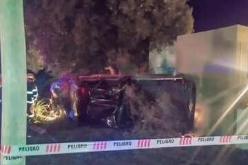 Tragedia en Mendoza: un chico de 14 años  chocó la camioneta de su papá y murió