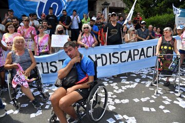 Organizaciones contra el ajuste en discapacidad (Fuente: Enrique García Medina)