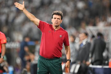 Fluminense destituyó al entrenador Fernando Diniz (Fuente: AFP)