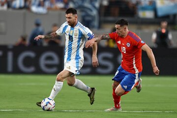 Copa América 2024: la selección argentina derrotó a Chile y se metió en los cuartos de final (Fuente: AFP)