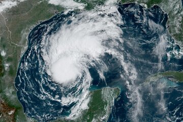 La tormenta tropical Beryl se dirige al sur de Estados Unidos tras impactar en México (Fuente: AFP)