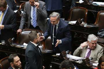 La oposición suma proyectos para voltear los fondos reservados de la SIDE