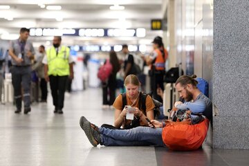 Por una falla técnica, los vuelos de Aerolíneas Argentinas en Ezeiza y Aeroparque están demorados (Fuente: NA)