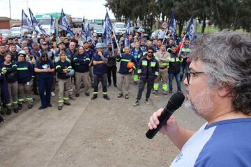 Los aceiteros extenderán el paro por 24 horas más (Fuente: Tiempo Argentino)