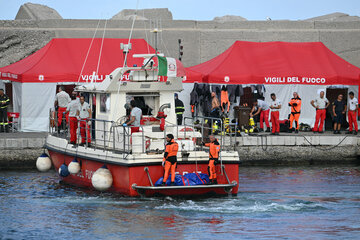 Hallaron otros cinco cuerpos tras el naufragio del yate de lujo en Italia (Fuente: AFP)