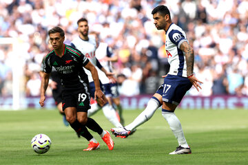 El Tottenham de Cuti Romero perdió el clásico ante Arsenal (Fuente: AFP)