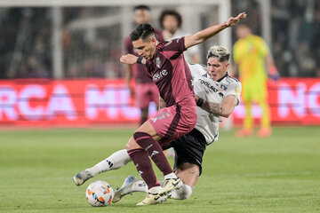 River sacó un empate valioso en Santiago ante Colo Colo (Fuente: AFP)