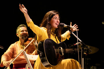 Silvia Pérez Cruz en Buenos Aires: una noche de amor amarillo y música vibrante (Fuente: Prensa)