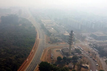 Un humo negro sobre Brasil (Fuente: NA)