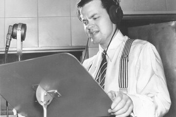 A 36 años de la muerte de Orson Welles, el día que hizo estallar "La Guerra de los Mundos"