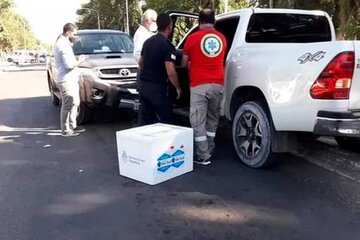 Corrientes: el ministro de Salud chocó una camioneta donde llevaba vacunas contra el coronavirus