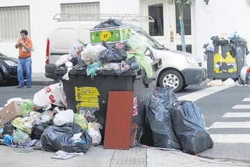 Ley de Basura Cero: buscan derogar la modificación que habilita la incineración de residuos