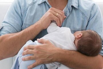 Argentina tiene una de las peores licencias por paternidad del mundo y el Gobierno quiere ampliarlas a 90 días