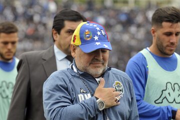 Maradona no pudo convertir en racha el triunfo de la fecha pasada. (Fuente: Télam)