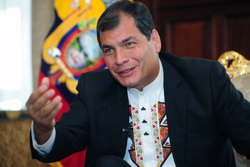 Rafael Correa se hospeda en México en el mismo hotel que Alberto Fernández.