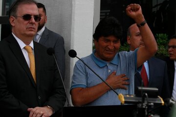 Evo Morales: "Ofrecían 50.000 dólares al que me entregara"