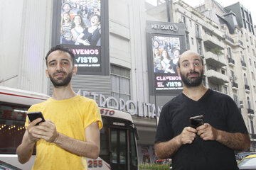 "Clavemos el visto", teatro en los tiempos de whatsapp (Fuente: Jorge Larrosa)