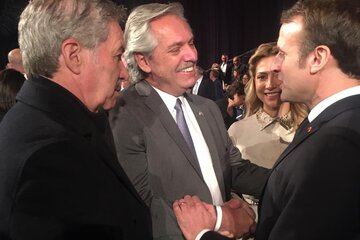 Alberto Fernández conversó con Emmanuel Macron en Jerusalén.